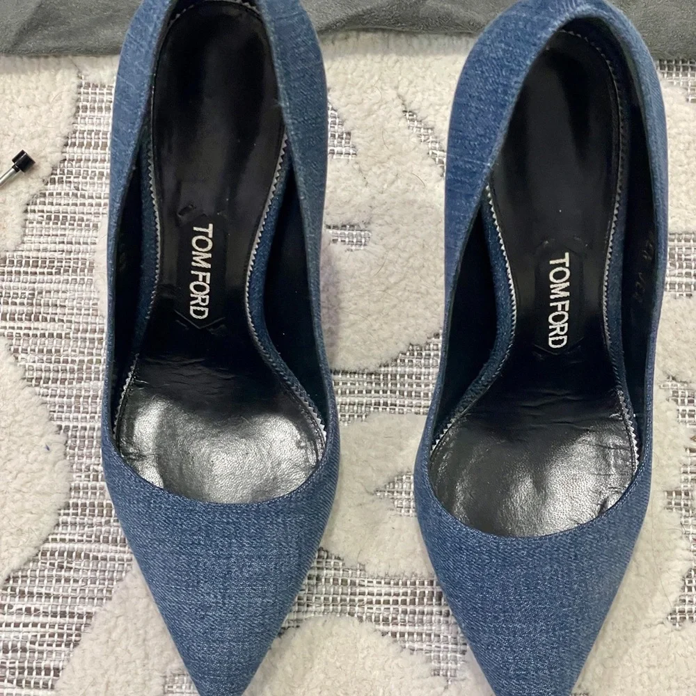 💥 TOM FORD💥 denim pin heel pump - Picture 2 of 10